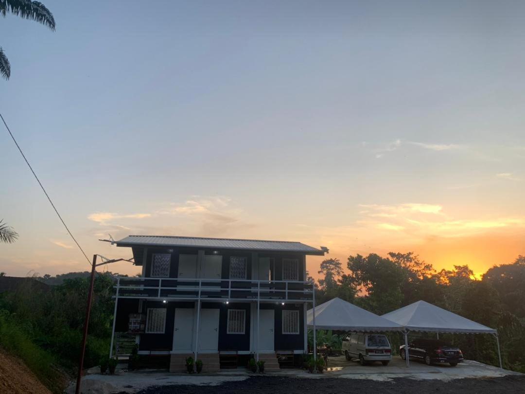 Farhani Cabin Stay Kampong Batu Lima Dış mekan fotoğraf